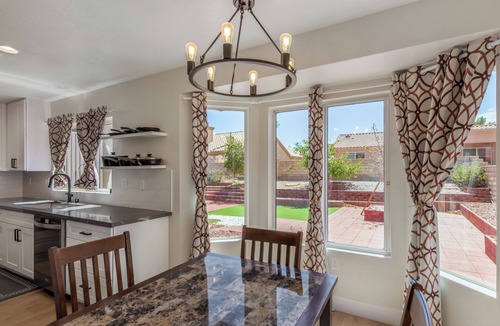 Summerlin House | Relax and play at Villa Ridge