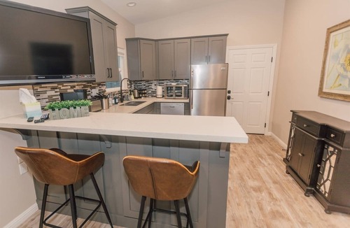 Templeton House | Relax w/Panoramic Views | Hot Tub & Dog friendly