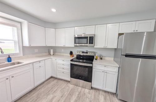 Fremont House | Relaxing River View Stay Renovated 3BR Home