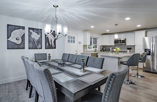 Alta Vista Area House | Remodeled 4-bedroom home with hot tub-15 mins from Downtown Denver