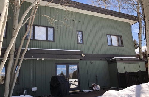 Aspen House | Remodeled Holiday Rental on Aspen Cross-Country Trail