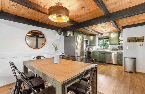 Tahoe Village House | Remodeled Townhouse-Sleeps 8-Foosball-Near Hiking, skiing- 2 King Beds.
