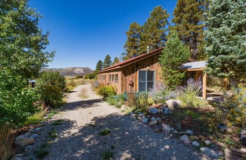 Mancos House | Renovated Cabin on 300 Acres - 20 Minutes to Durango