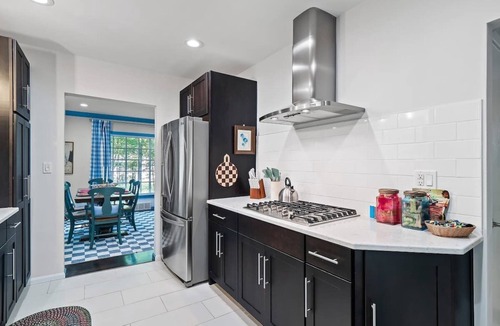 Moreland Hills House | Renovated Cottage-Game Room-Fire Pit-Sleeps 8