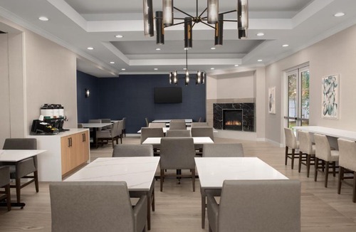 North Los Altos Hotel | Residence Inn by Marriott Palo Alto Los Altos