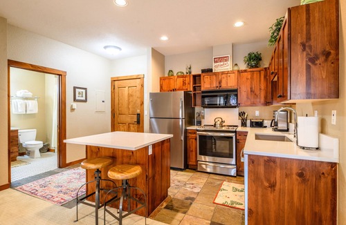 Peak 9 Condo | Resort 1 Bedroom/2 Bathroom at Peak 9 Base/Main St