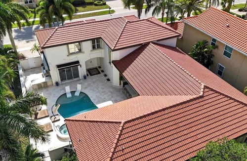 Boca Raton House | Resort style 5-bedroom Villa in Boca Raton
