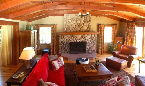 Santa Barbara County House | Restoration Oaks Ranch - Ranch House