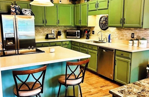 Cheyenne Meadows House | Retreat Near Broadmoor & Cheyenne Mountain