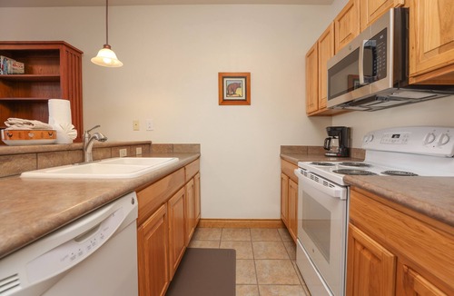 Willow Grove Condo | Retreat on the Blue Condo: Your Riverfront Retreat