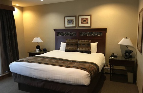 Tahoe Village Resort | Ridge Tahoe Resort 2C, 2 Master Suites