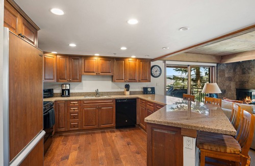 Snowmass Village Condo | Right on the Slopes Stonebridge Condo 610 2 Bedroom Den 3 BA