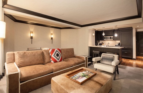 Avon Resort | Ritz-Carlton Bachelor Gulch King Suite. Unmatched Luxury