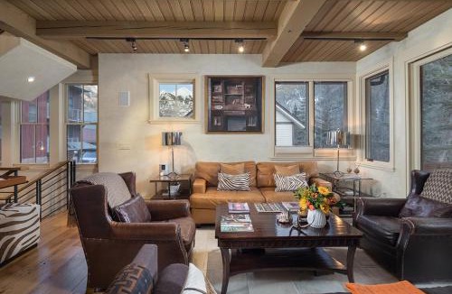 Telluride Villa | River Bliss by Exceptional Stays