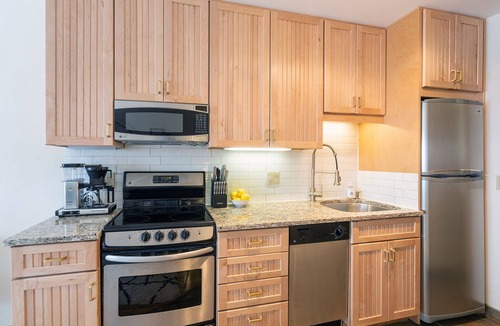 Telluride Condo | River view condo w/hot tub + pool