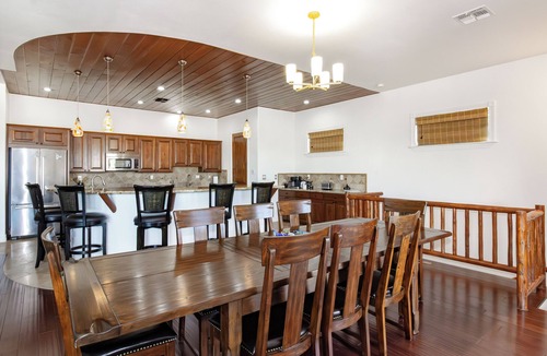 Holiday Shores House | River Views Ping Pong Poker Table BBQ