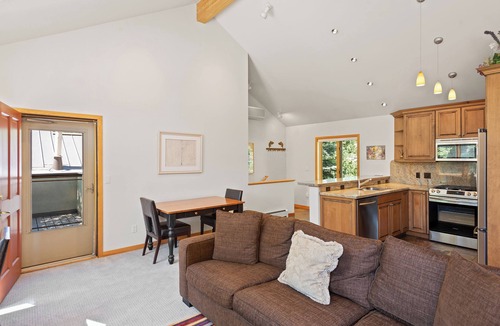 Woody Creek House | Riverfront Home in Woody Creek - Exceptional location