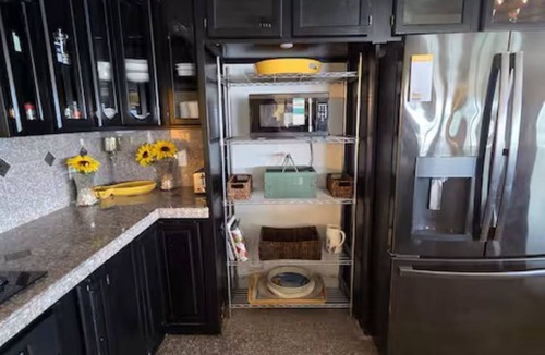 Bullhead City House | Riverfront Retreat Welcome to Margaritaville!