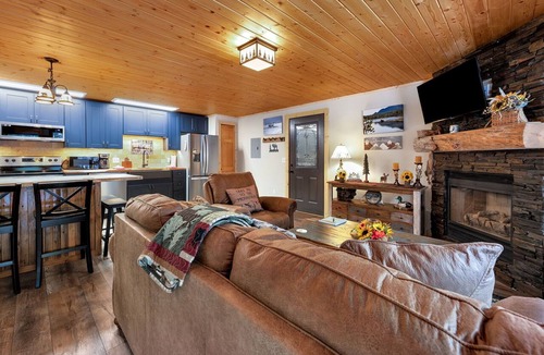 Fall River Estates Condo | Riverfront Retreat Fireplace Close to RMNP