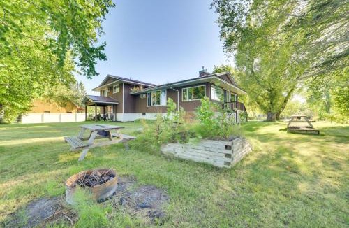 Sault Ste. Marie House | Riverfront Sault Ste Marie Home w/Dock!