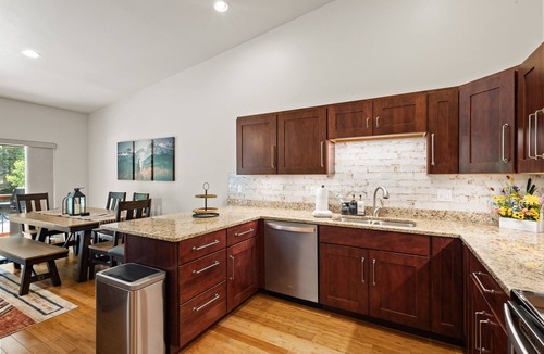 Ouray House | Rivers Edge Retreat | In-Town Townhouse | Sleeps 6