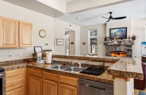 Silverthorne Villa | Riverside Retreat w/Private Hot Tub & Mountain Views