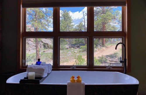 Estes Park Bed & Breakfast | Riversong Inn Retreat