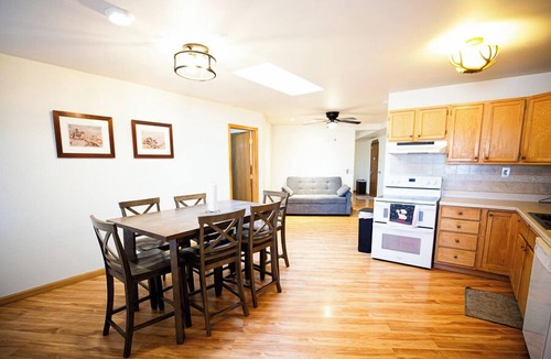 Delta House | Riverwood Resort on the Gunnison