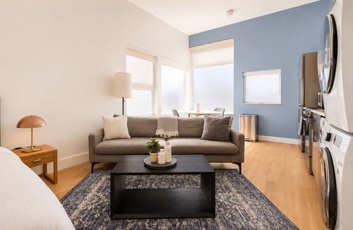 Cherry Creek Apartment | Roami at Studio 135