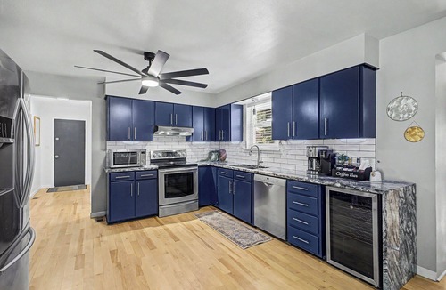 Berkley House | Rocky Mountain Zen Retreat/Gorgeous Home with a Beautiful Yard!