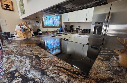 Kittredge House | "Rocky Mountains Retreat: Skiing, Hiking, Red Rocks, Evergreen lake awaits you "
