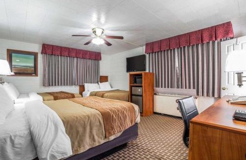 Elko Hotel | Rodeway Inn Elko Downtown Area