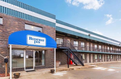 Sergeant Bluff Hotel | Rodeway Inn Sergeant Bluff - Sioux City