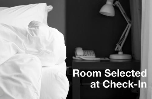 Blanding Hotel | Rodeway Inn & Suites Blanding