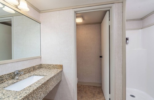 Telluride Hotel | Room With Kitchenette for Budget Travelers