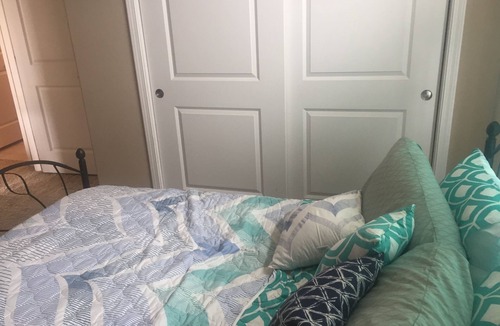 Stetson Hills Condo | Room with private bathroom