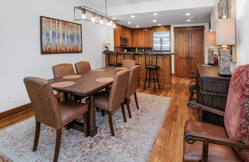 Avon House | Roomy, Luxurious Ski-In/Ski-Out w/Views, Hot Tub! Bachelor Gulch, Beaver Creek