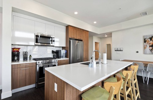 Highland Condo | Rose All Day | 2BR LoHi Loft | Walk to Ball Arena | Dog-Friendly