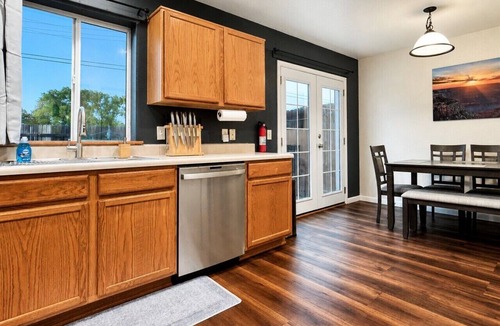 Williams Condo | Route 66 Luxury Condo Coffee Bar & EV Charging
