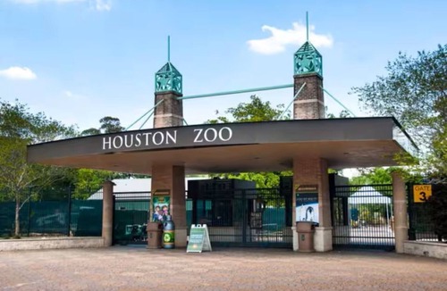 Astrodome Apartment | Rust King 2Bed 2Bath/By TMC/5 min walk to NRG