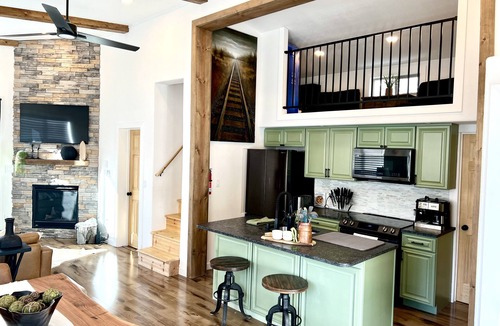 Braddock Hill Ski Chalet | Sage Mountain Chalet w/Resort Amenities, hot tub, pool, fire pit, BBQ!