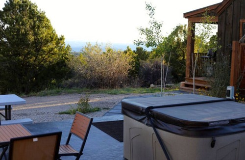 Spanish Valley Cabin | Sagewood Cabin @ Whispering Oaks, 20 miles from Moab!