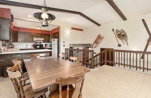 Windcliff Estates House | Salmans Bear Cove Family Vacation At Windcliff 4 Bedroom Home by RedAwning