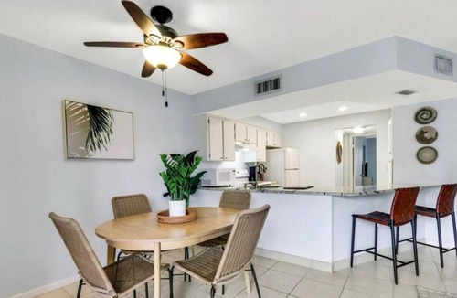 Jupiter Apartment | Saltwater Sanctuary Coastal Retreat Steps to Shore