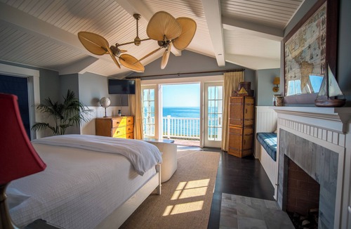 Santa Barbara House | Santa Barbara Beach Club - Oceanfront Luxury 5 Bedroom with Pool
