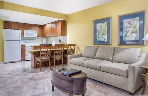 Pompano Isles Resort | Santa Barbara | Romantic Beach Retreat | Pool + Beach