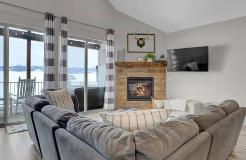 Grand Elk Ranch House | Scenic Townhouse| Grand Elk| Granby Ranch| Private Hot Tub