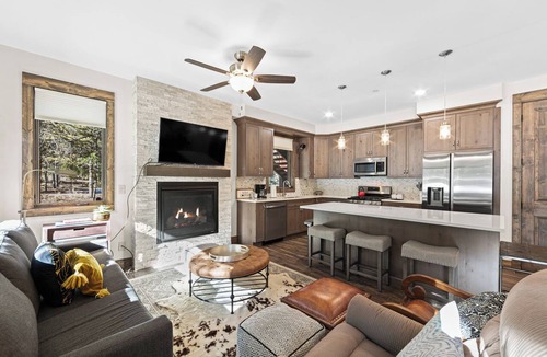 Lakeside Village Apartment | Seasons at Keystone #1886 By Summit County Mountain Retreats