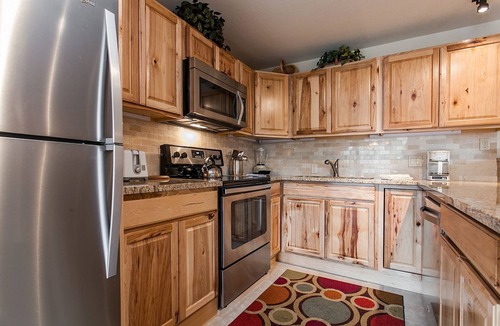 Snowmass Village Condo | Seasons Four by Snowmass Vacations