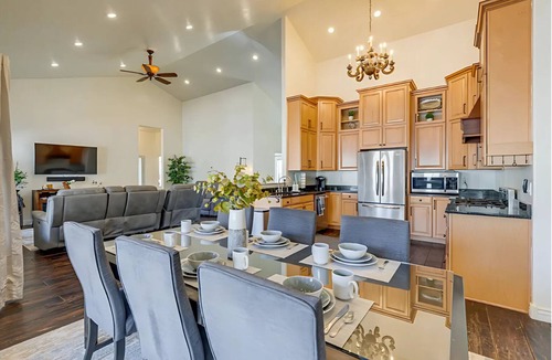 Lapoint House | Secluded 16-acre Ranch House near Red Fleet, Steinaker & Flaming Gorge